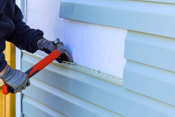 How To Choose The Right Materials for Your Siding Installation in 'Rome, IL